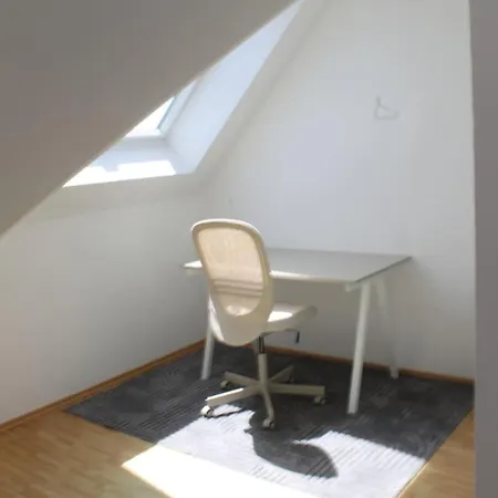 公寓 Modern With Large Terrace